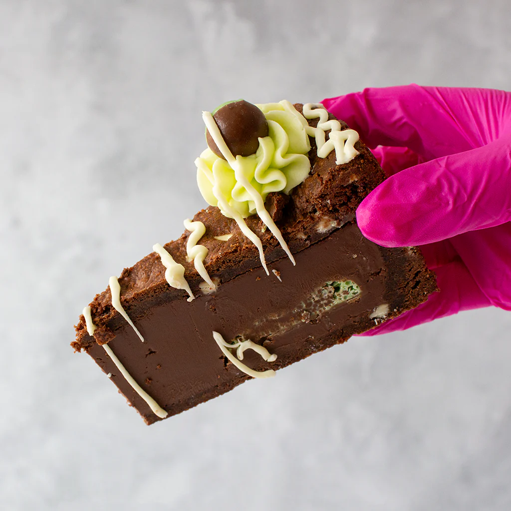 Mint Aero Cookie Pie Slice - Image 5