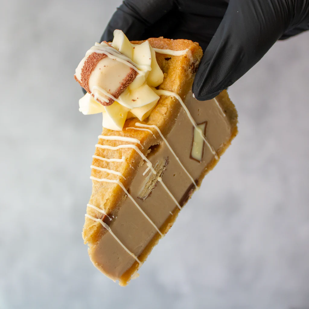 White Bueno Cookie Pie Slice - Image 6